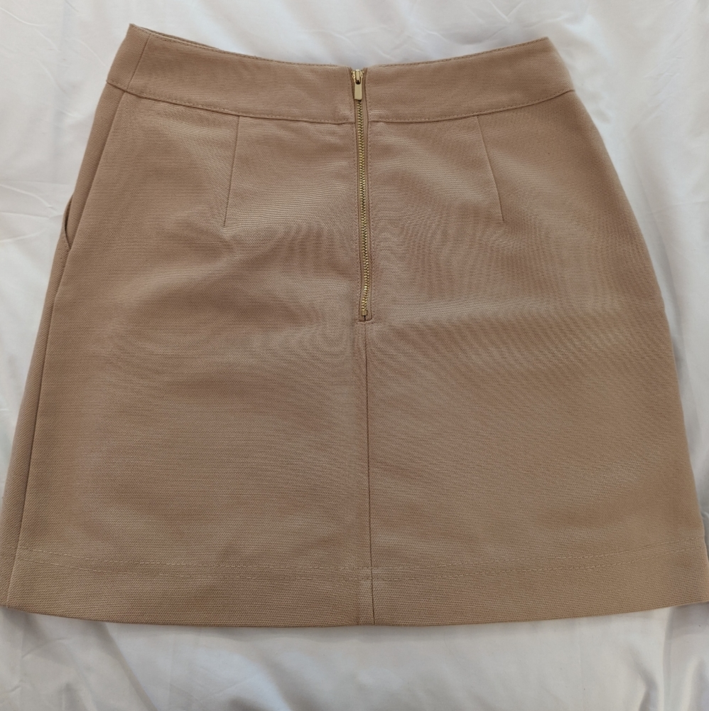 H&M fall skirt - Picture 2 of 3